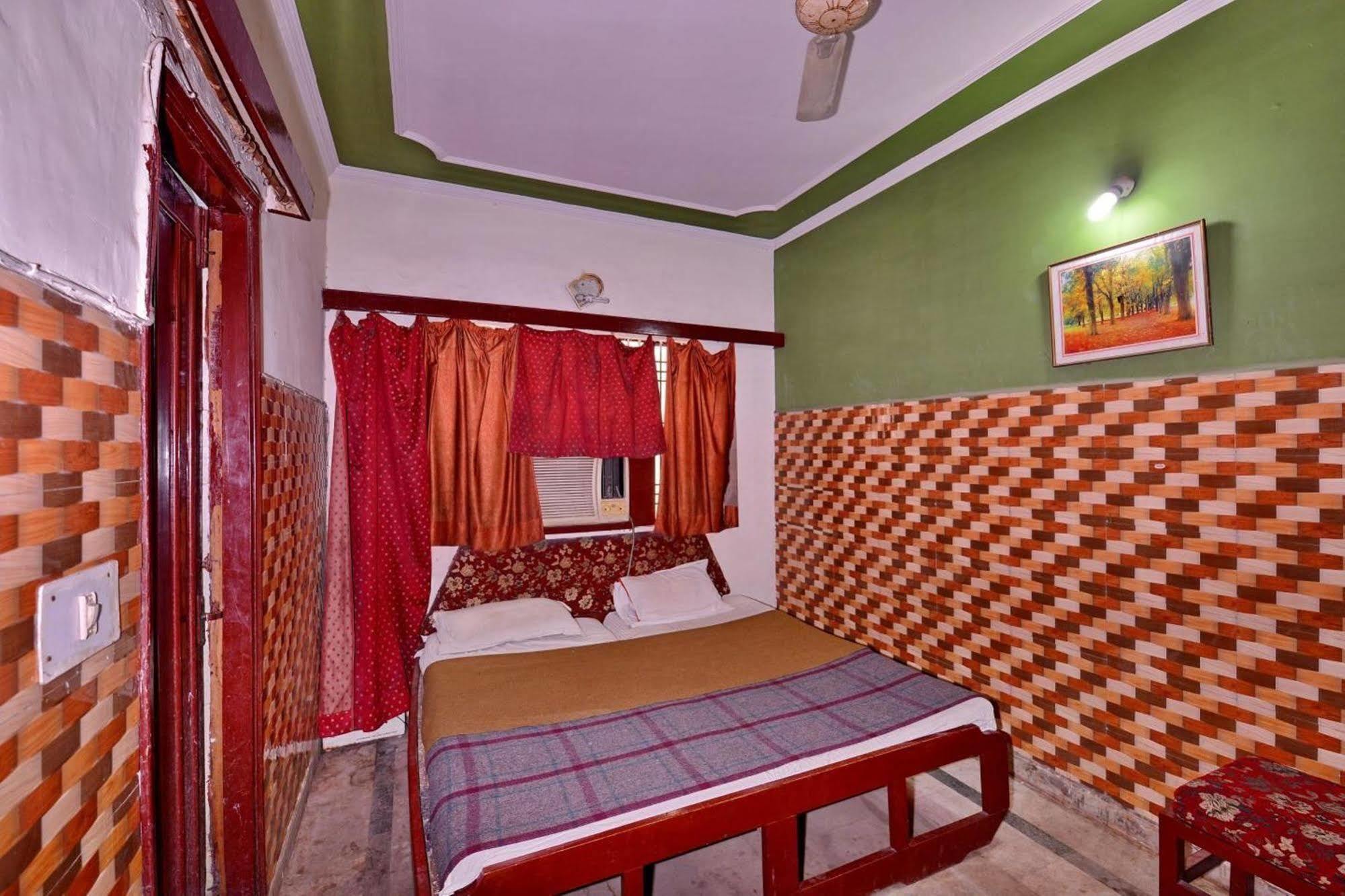 Aditya Palace Agra  Esterno foto